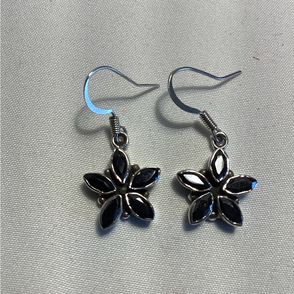 Elegant Black Onyx & .925 Sterling Silver Flower Earrings.